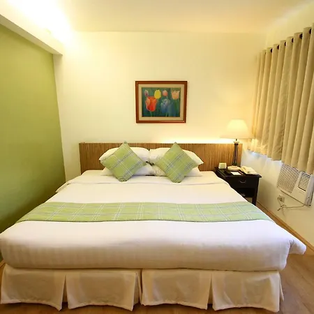 Hotel Fleuris Puerto Princesa Exterior photo