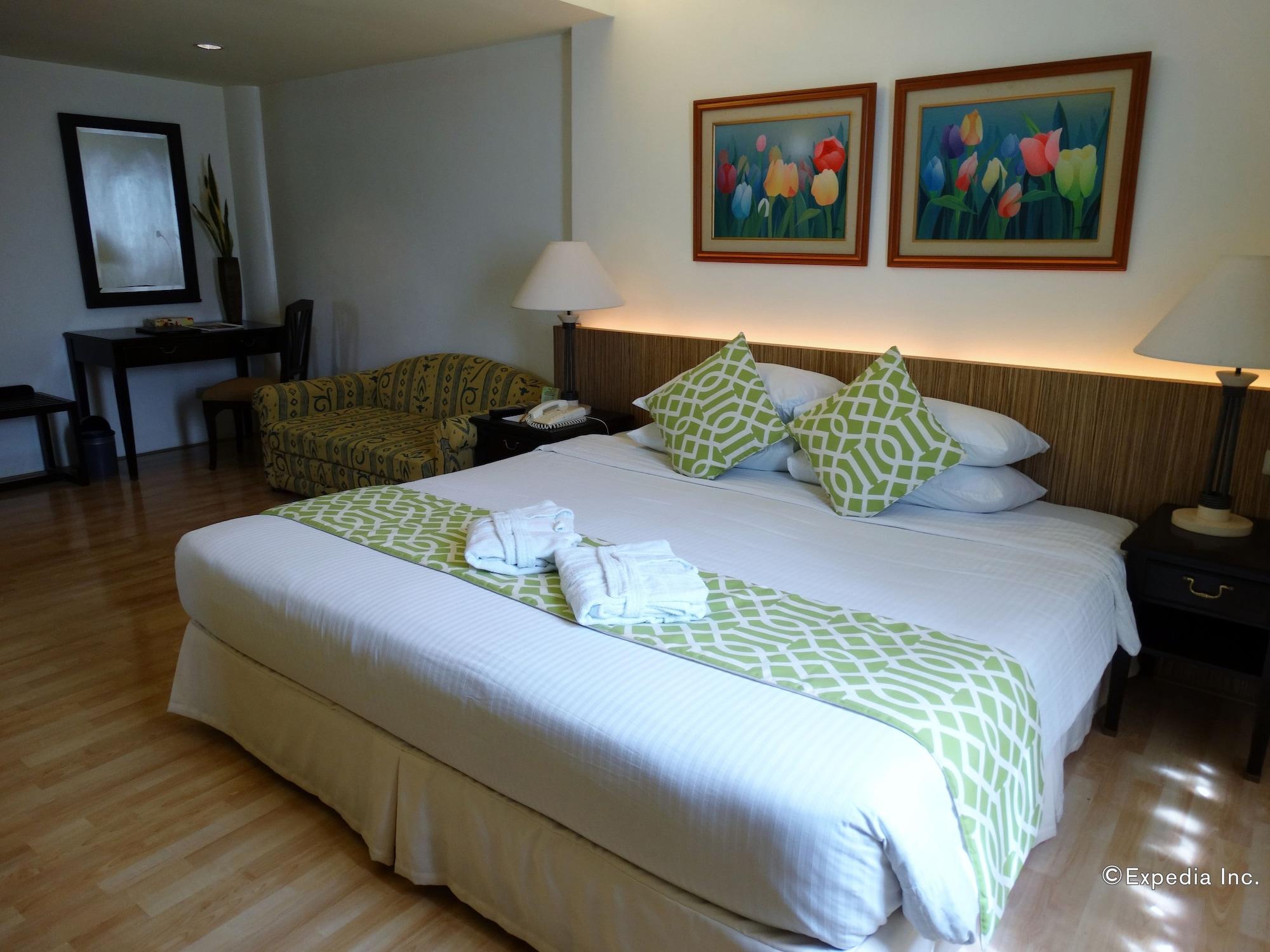 Hotel Fleuris Puerto Princesa