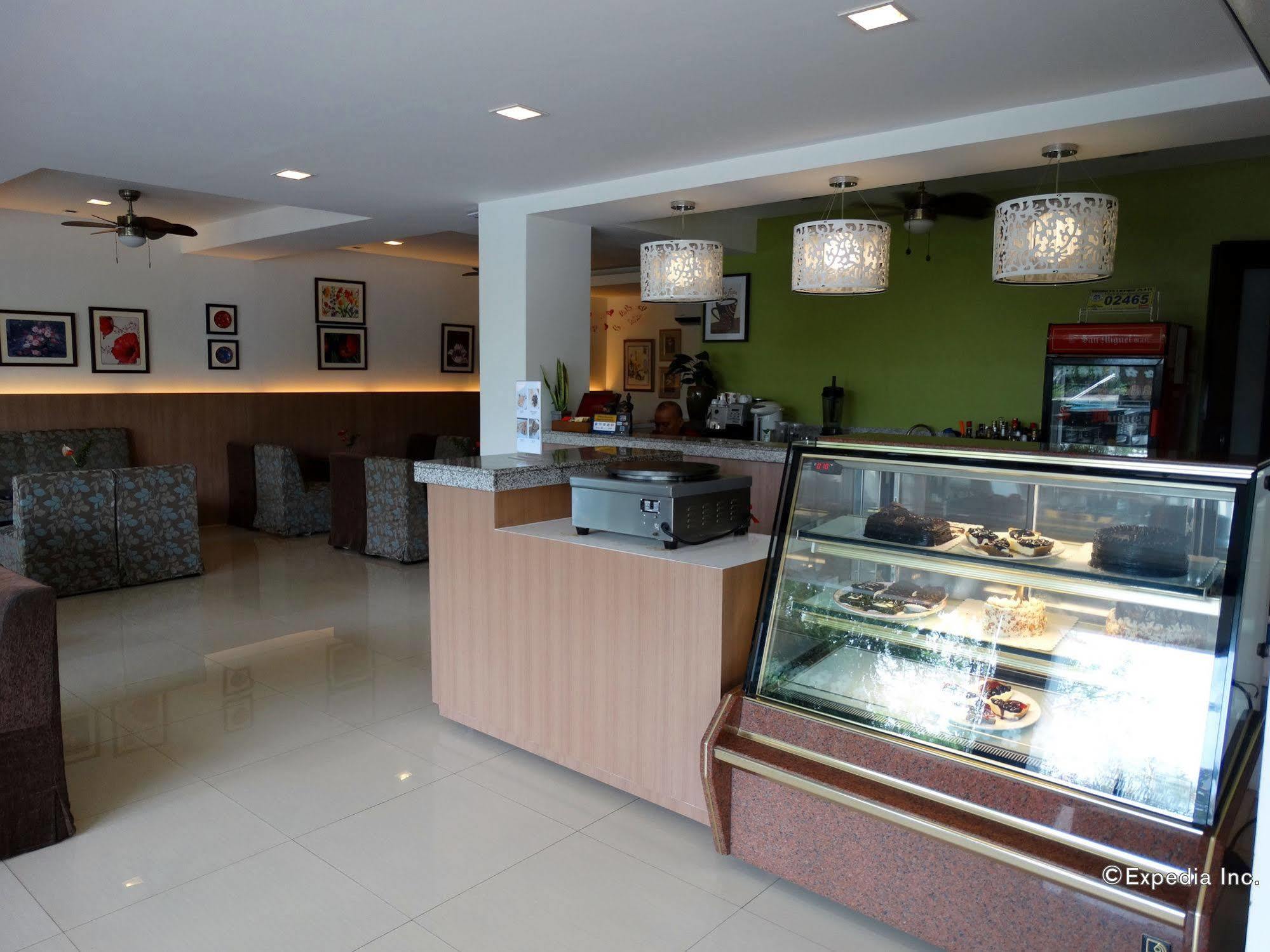 Fleuris Hotel 3*